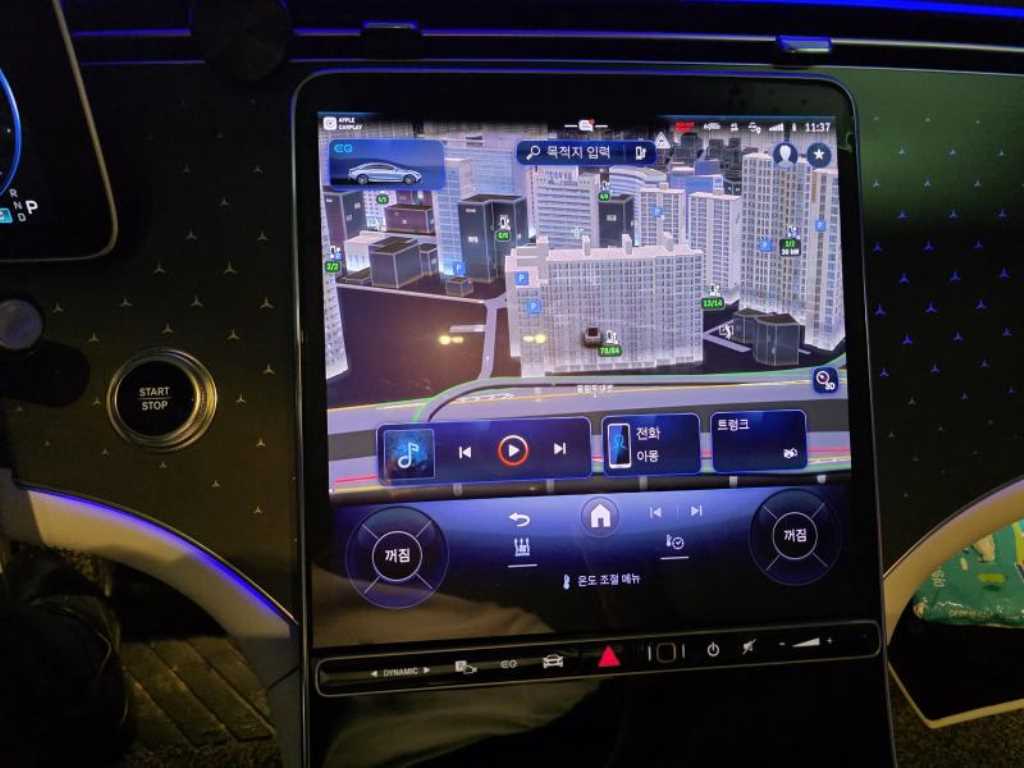 Mercedes Benz EQE - Vista 6