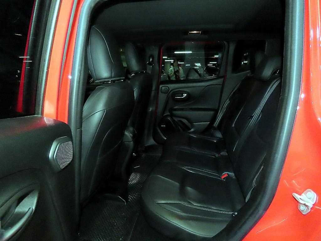 Jeep Renegade - Vista 7