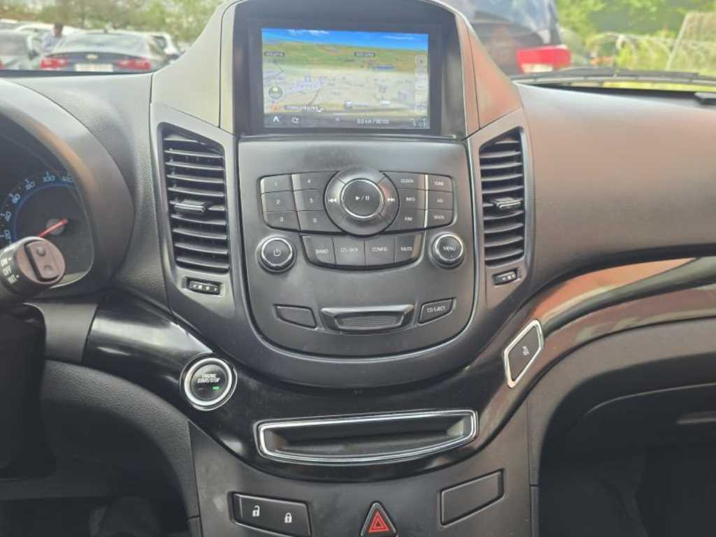 Chevrolet Orlando 2016 Negro - Importación desde Corea - HF Imports Iquique - Foto 13