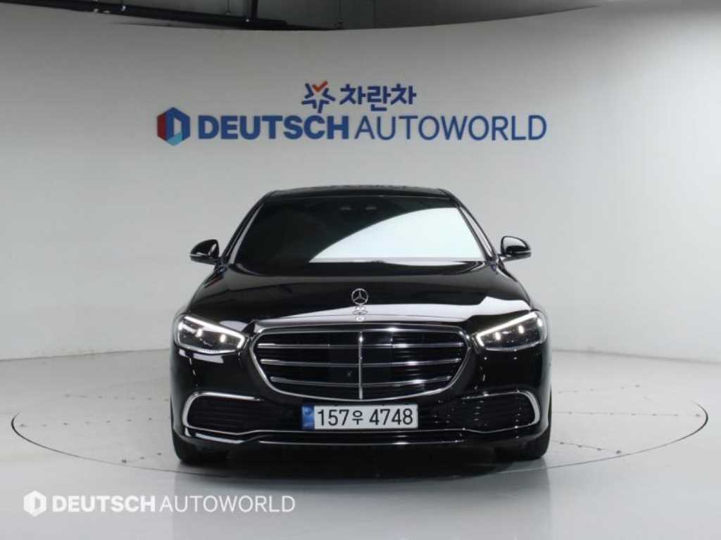 Mercedes Benz S Class - Vista 3