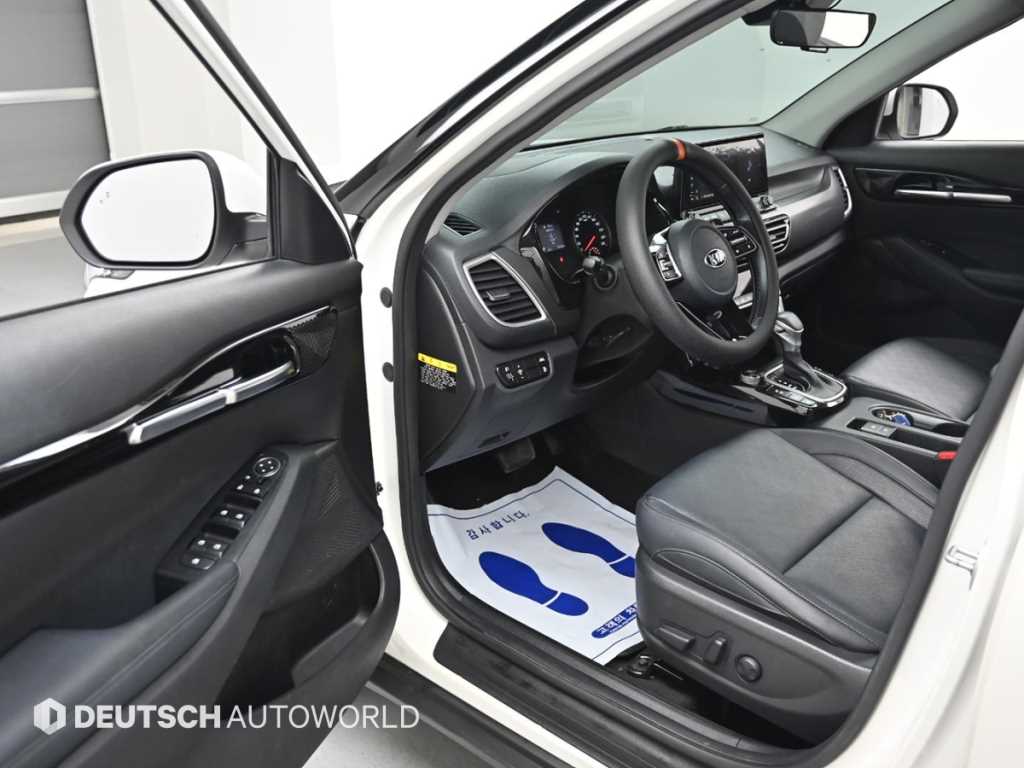 KIA Seltos - Vista 11