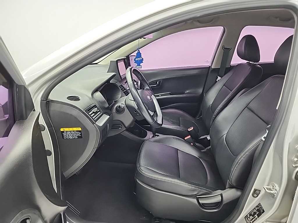 KIA Morning - Vista 11