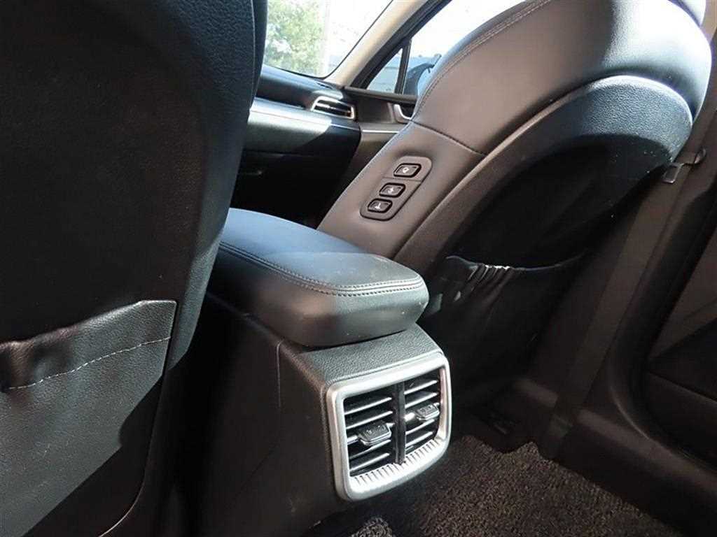 KIA K5 - Vista 8
