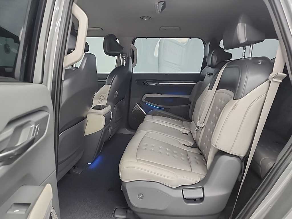 KIA EV9 - Vista 12