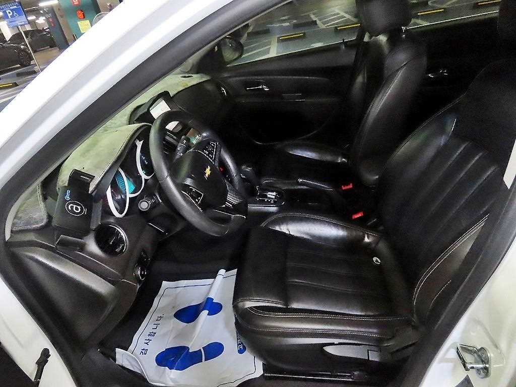 Chevrolet Cruise - Vista 6