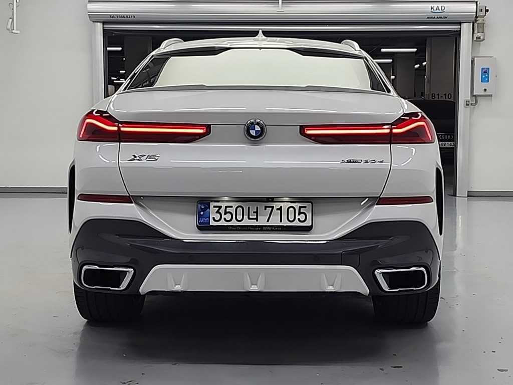 BMW X6 - Vista 3