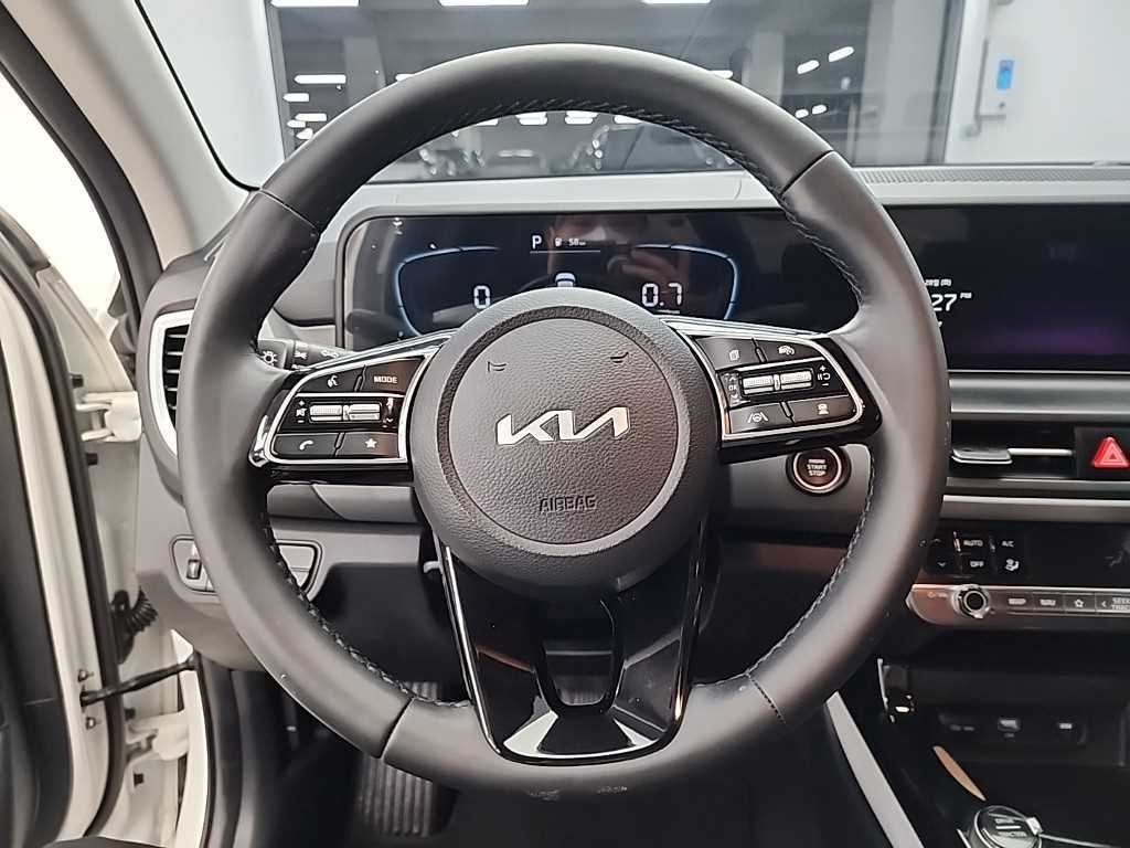 KIA Seltos - Vista 9