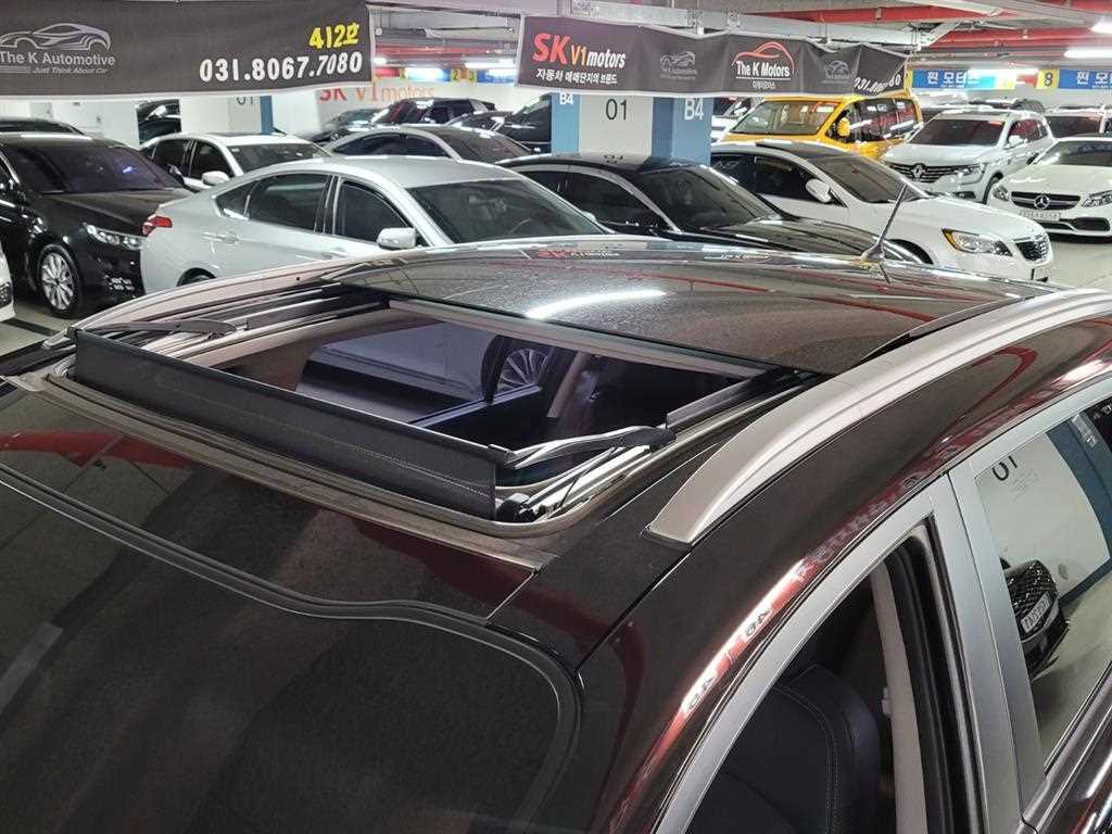 KIA Sportage - Vista 5