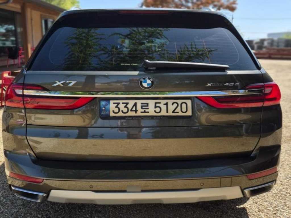 BMW X7 - Vista 2