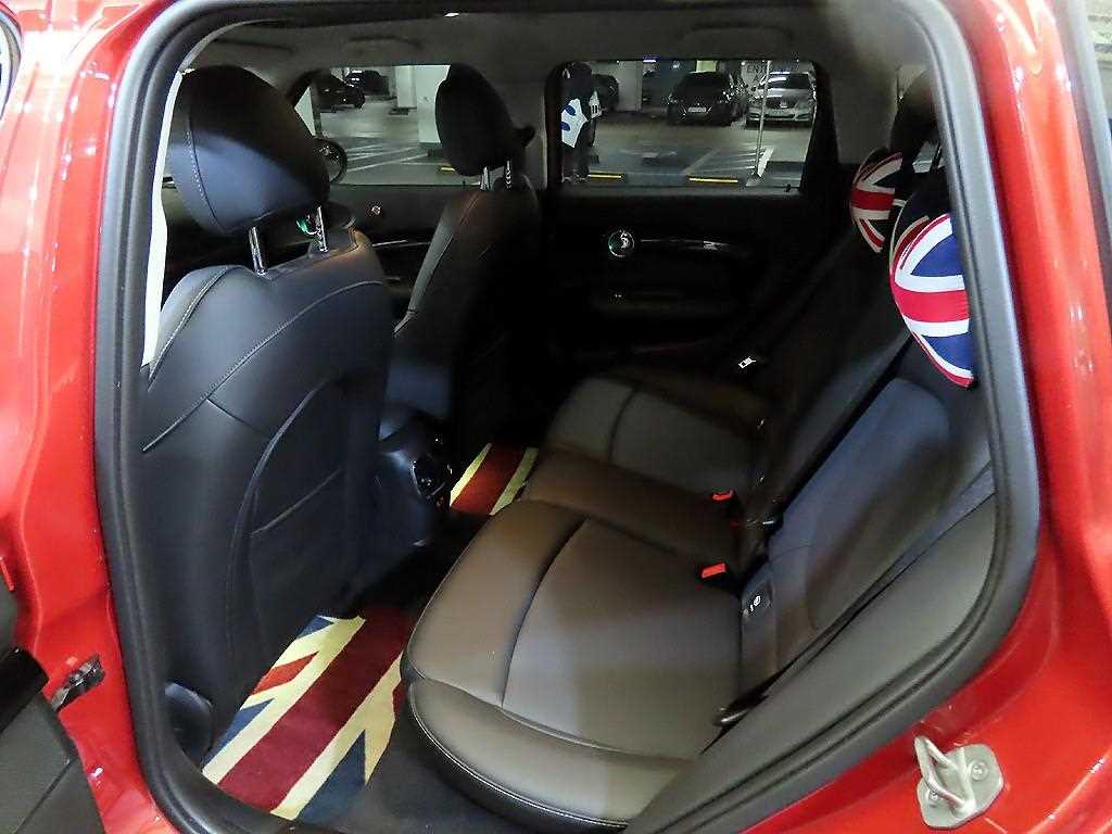 Mini Clubman - Vista 7