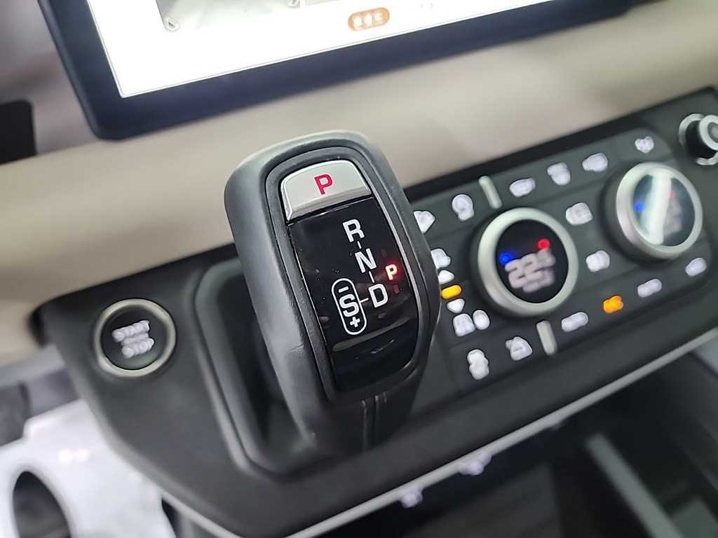 Land Rover Defender - Vista 8