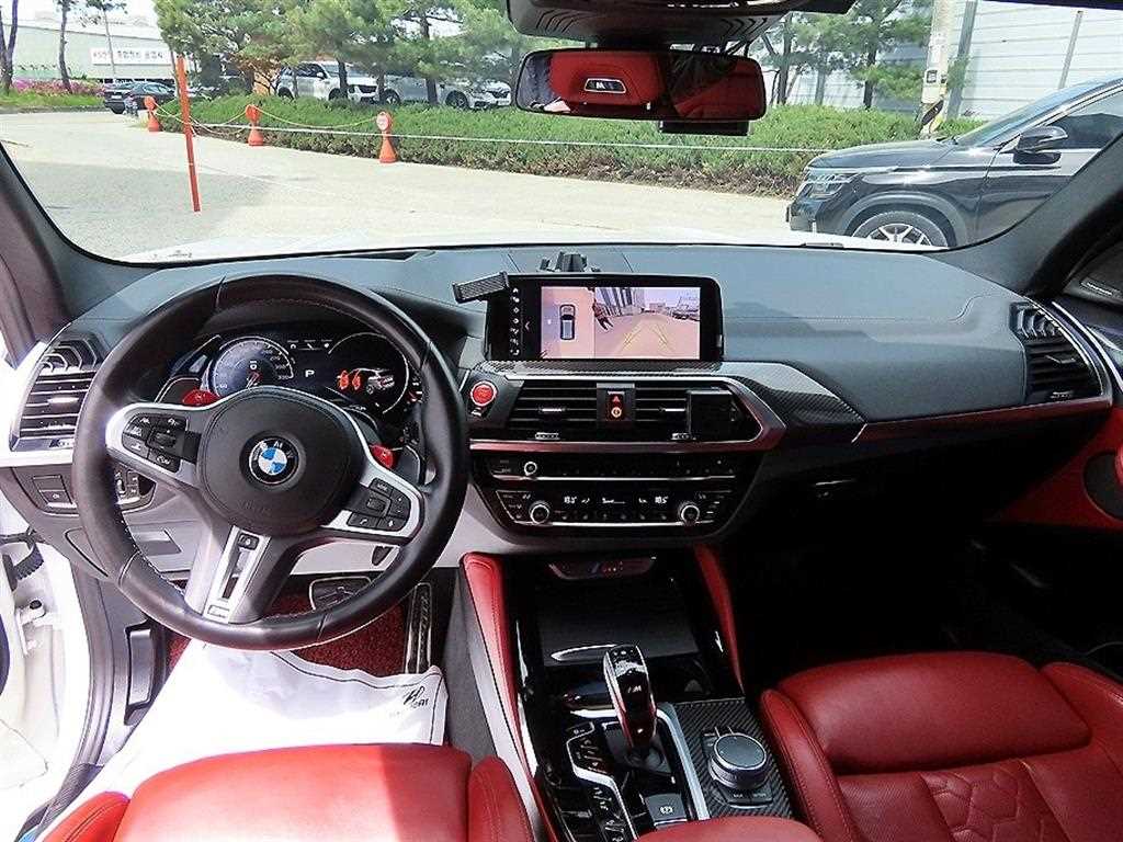 BMW X3M - Vista 7