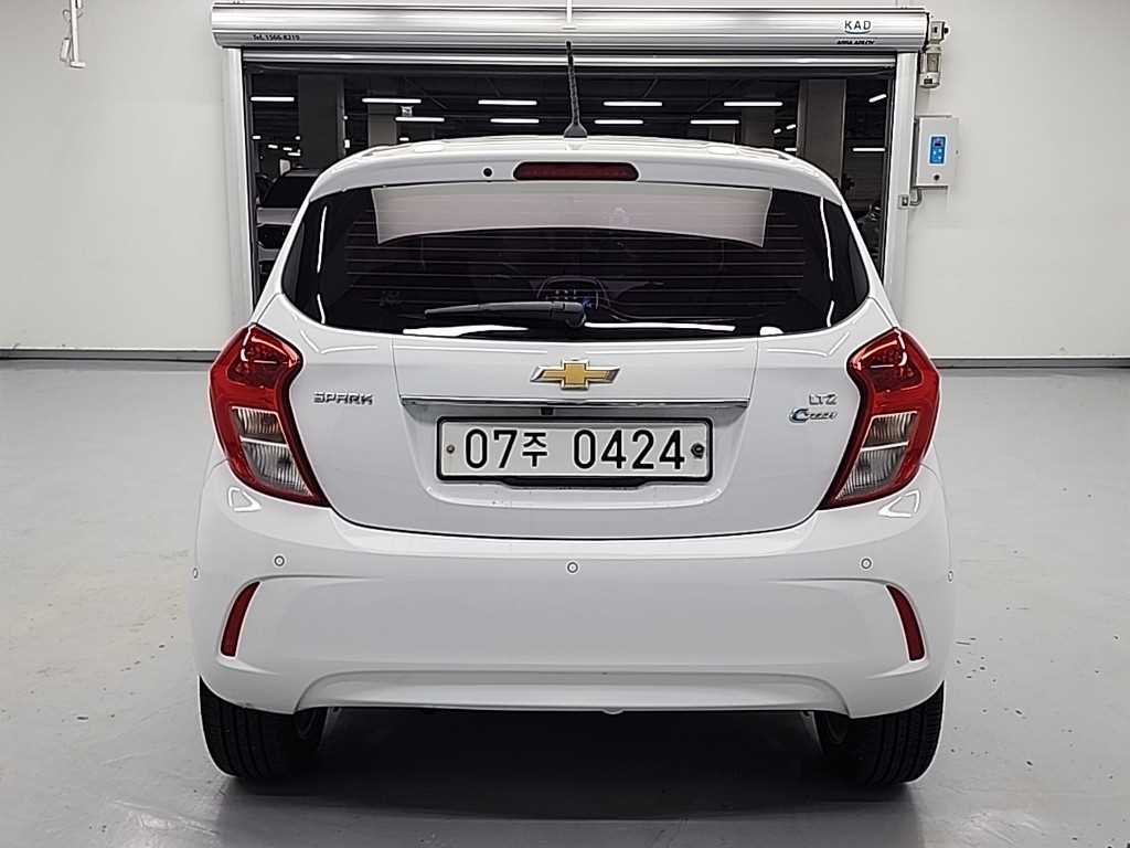 Chevrolet Spark - Vista 3
