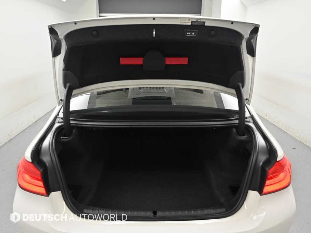BMW 5 Series 2018 Blanco - Importación desde Corea - HF Imports Iquique - Foto 19