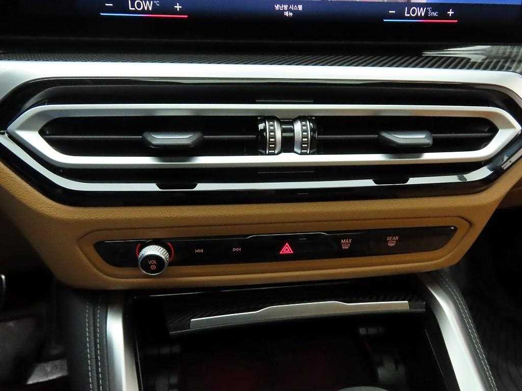 BMW i4 - Vista 10