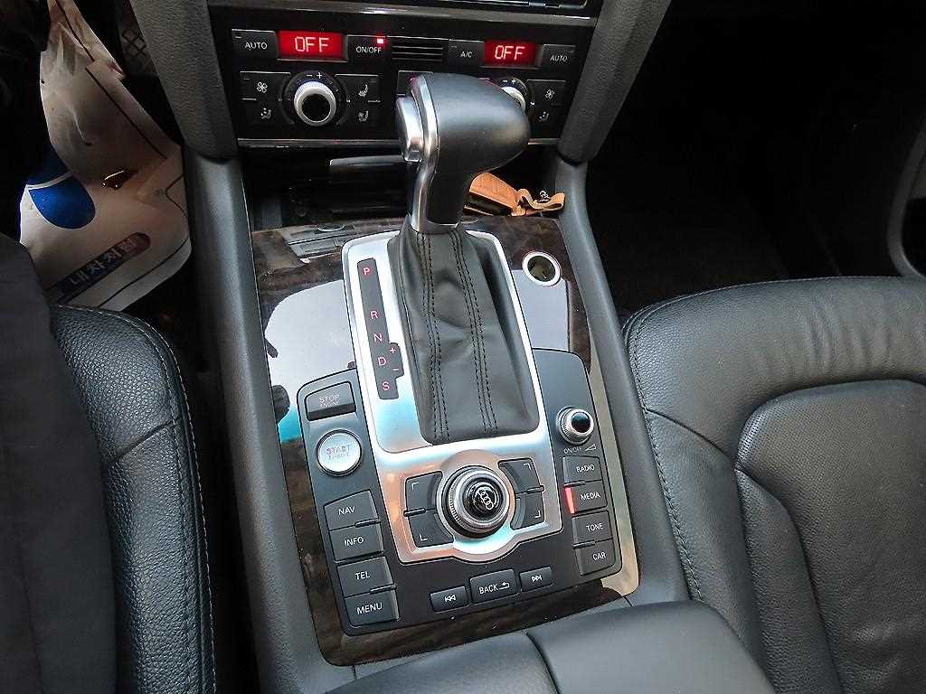 Audi Q7 - Vista 10