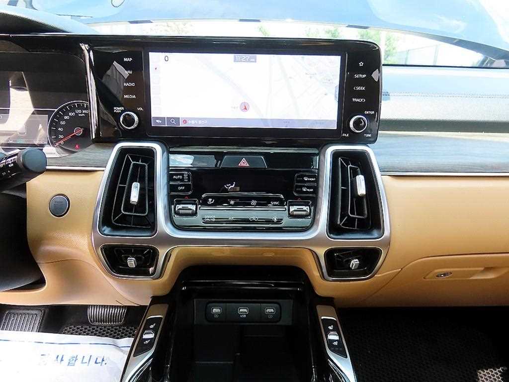 KIA Sorento - Vista 11