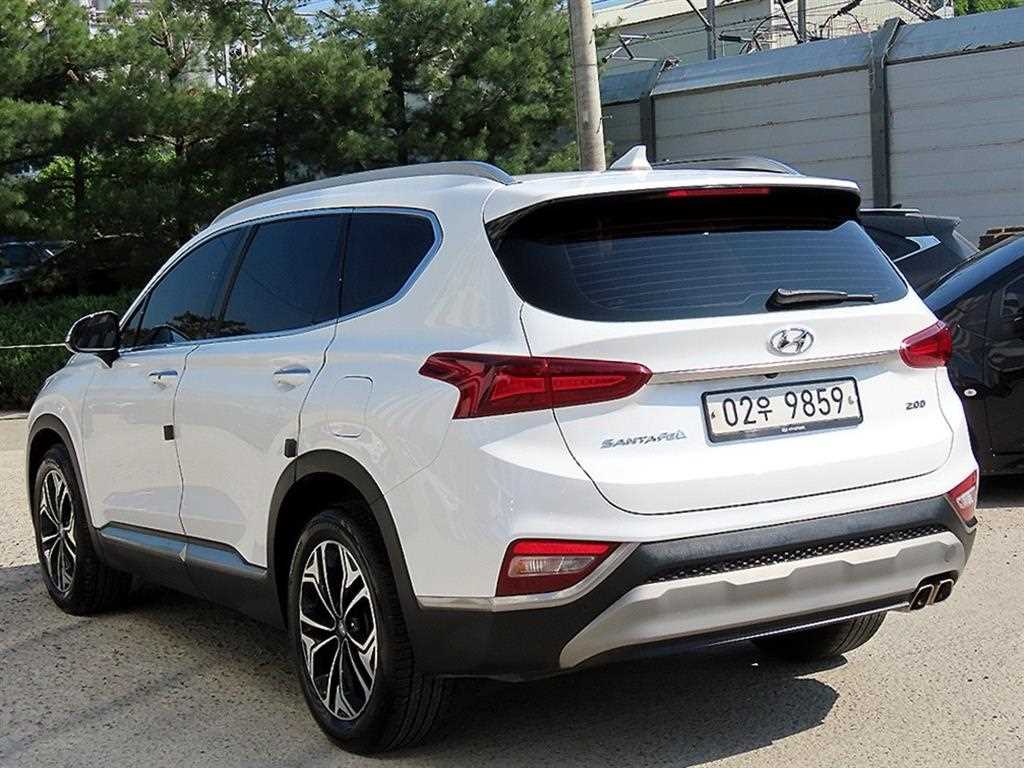 HYUNDAI Santa Fe - Vista 3