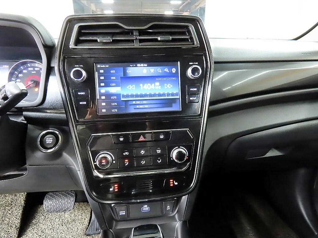 Ssangyong Tivoli 2022 Blanco - Importación desde Corea - HF Imports Iquique - Foto 13