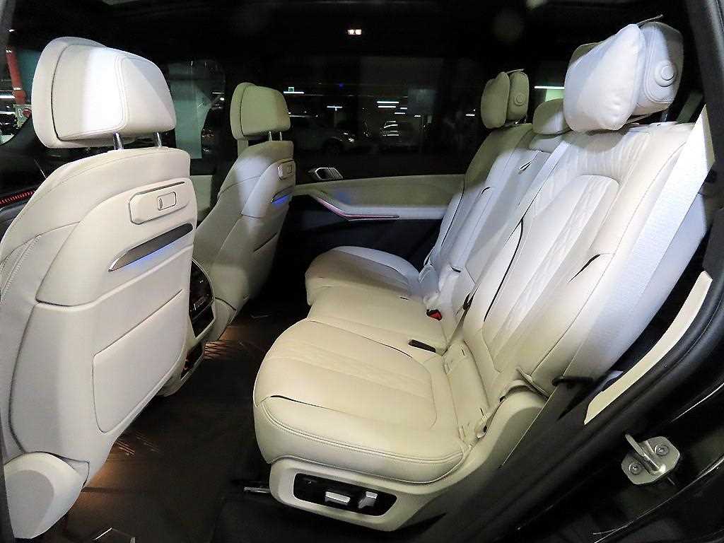 BMW X7 - Vista 7
