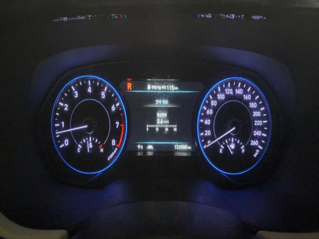 HYUNDAI Palisade - Vista 9