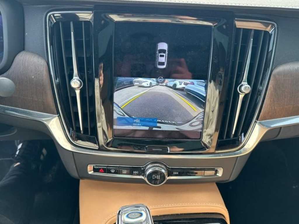 Volvo S90 - Vista 8