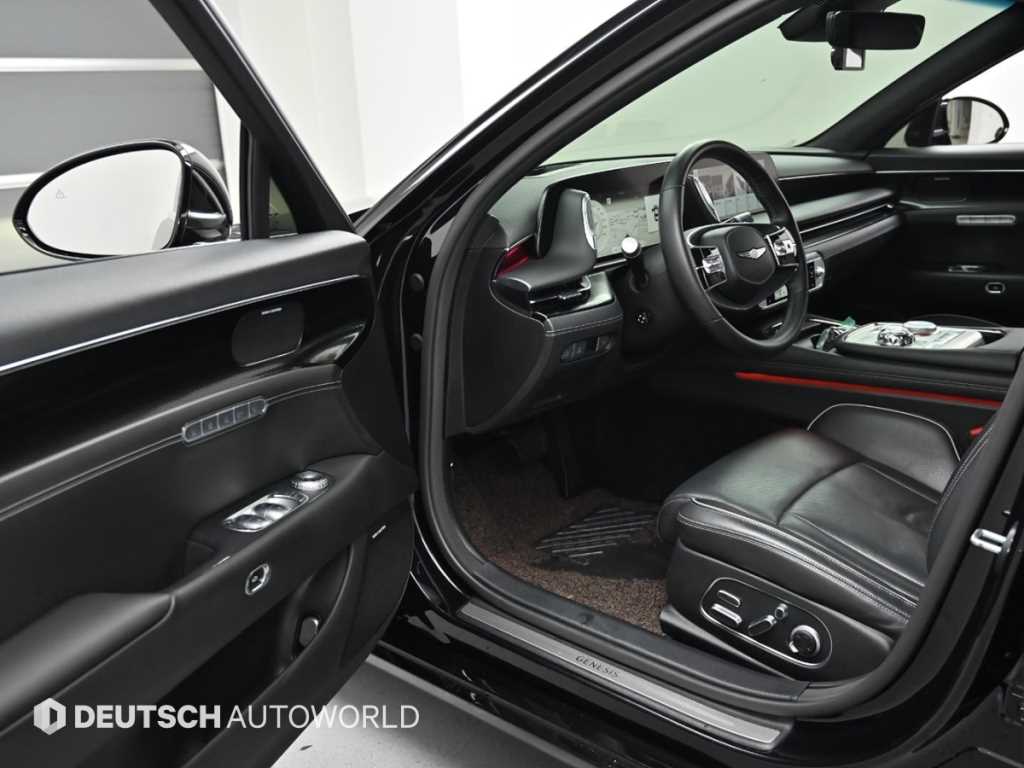 Genesis G90 - Vista 11