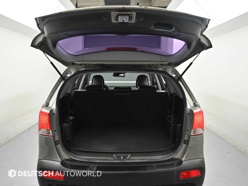 KIA Sorento 2011 Gris - Importación desde Corea - HF Imports Iquique - Foto 19