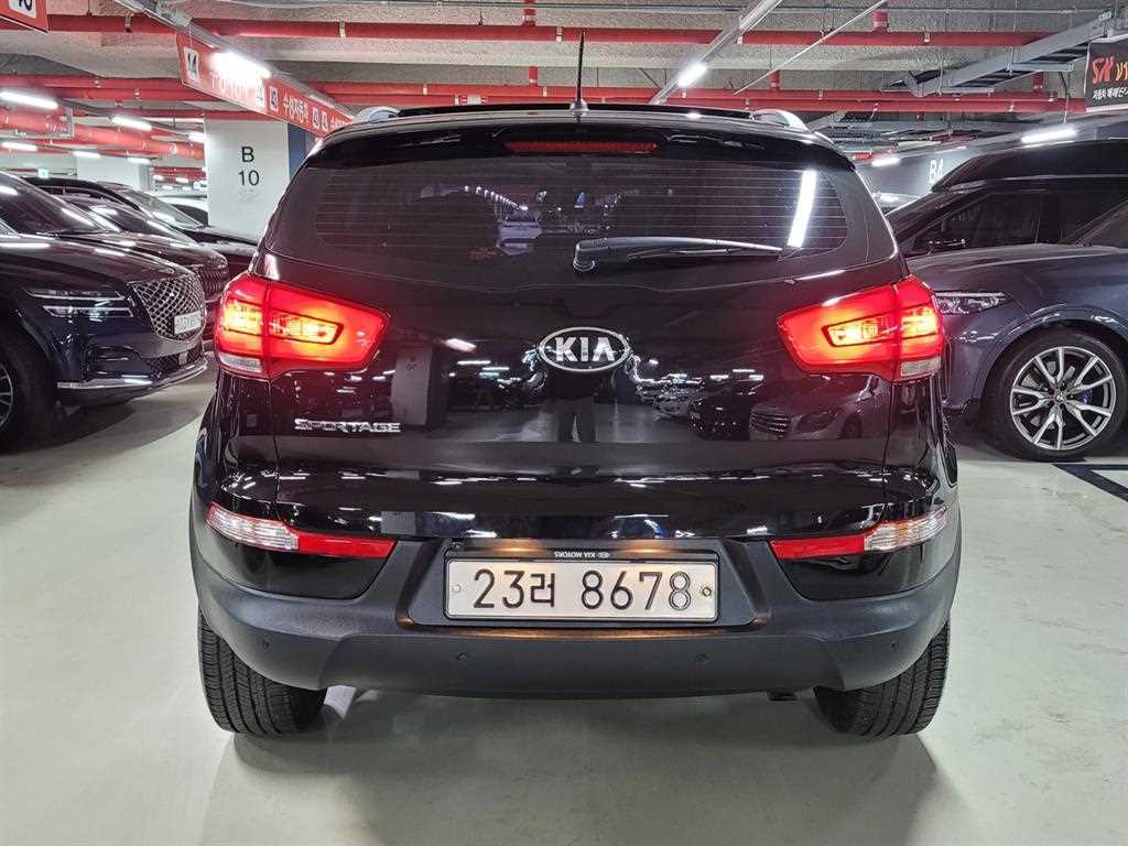 KIA Sportage - Vista 4