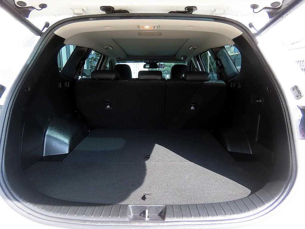 HYUNDAI Santa Fe 2019 Blanco - Importación desde Corea - HF Imports Iquique - Foto 17