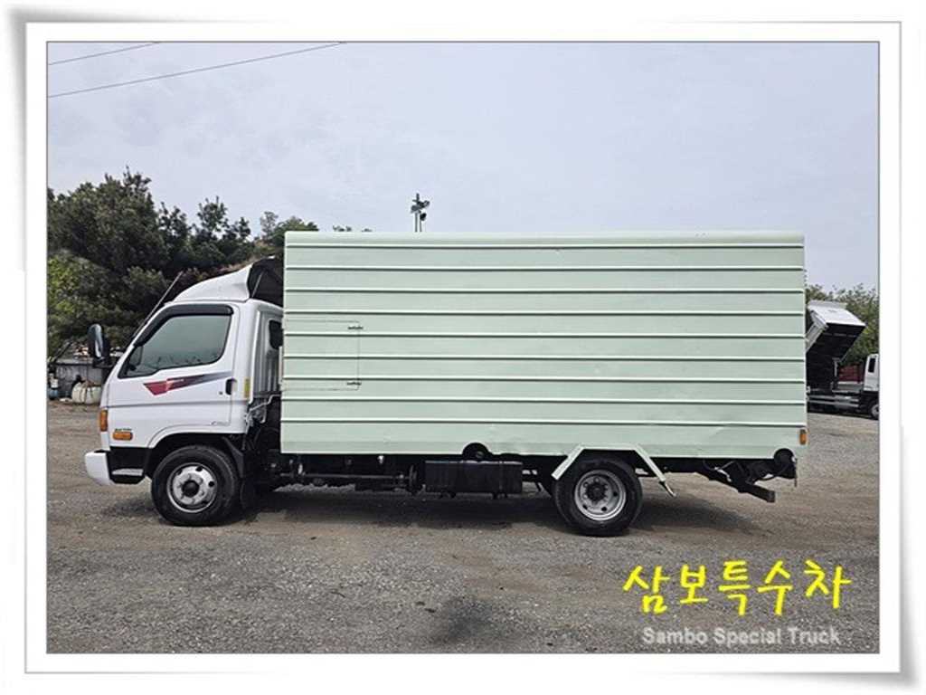 medium and large cargo Special 2013 Blanco - Importación desde Corea - HF Imports Iquique - Foto 18