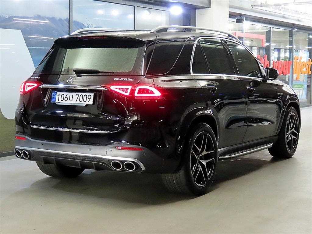 Mercedes Benz GLE Class - Vista 4