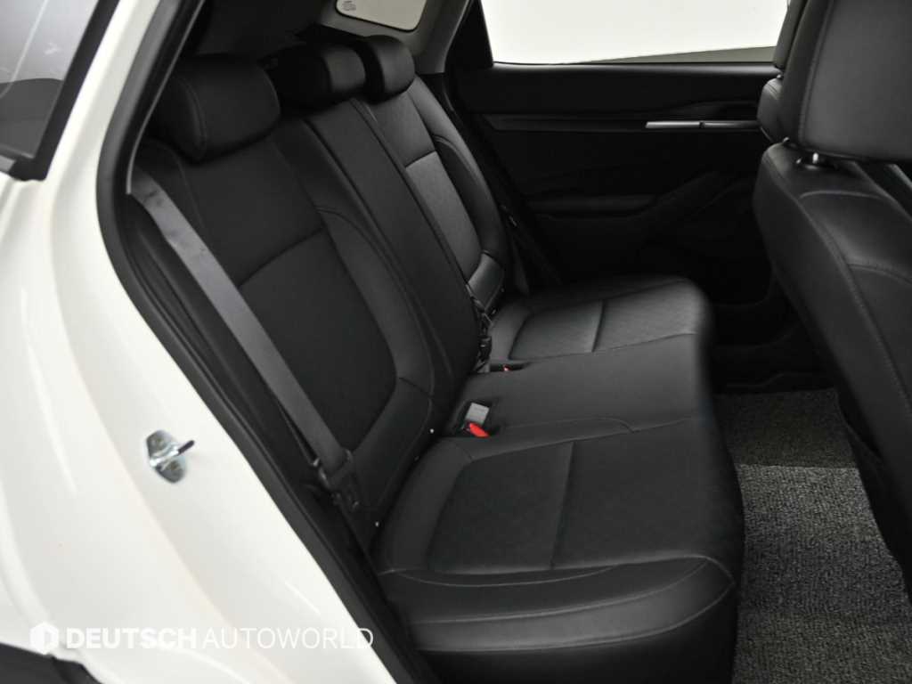 KIA Seltos - Vista 12