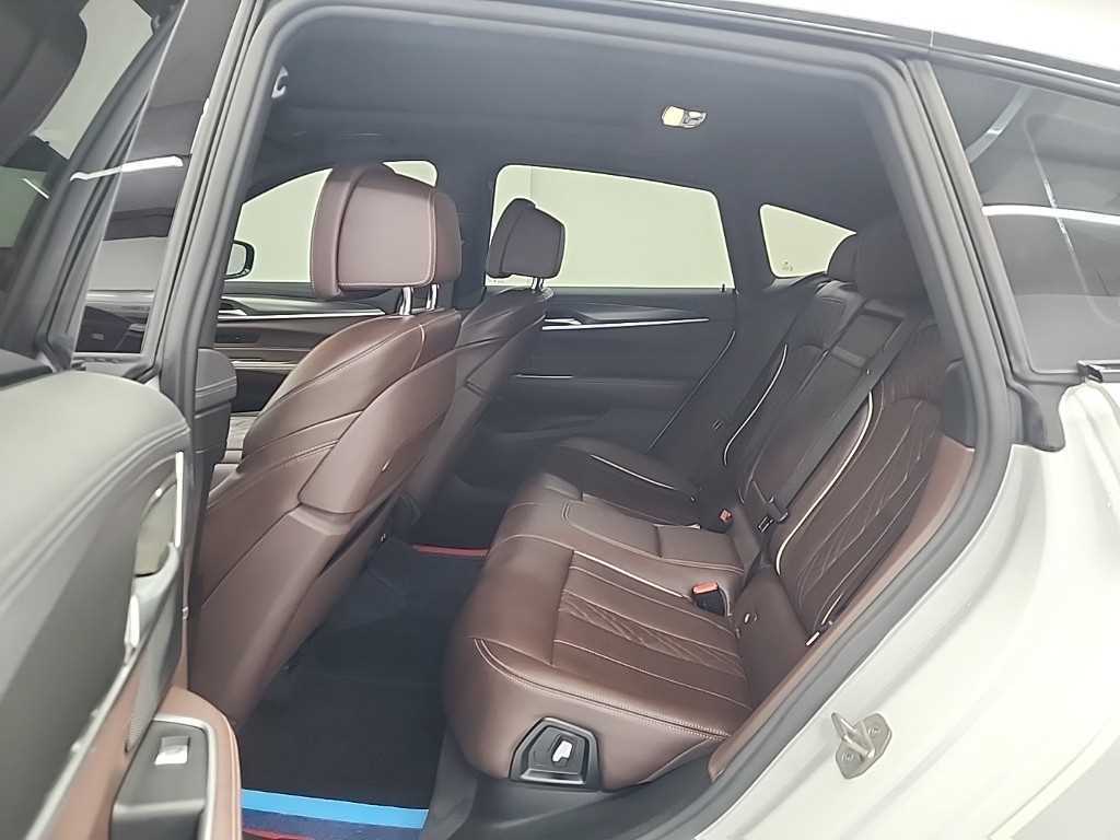 BMW Gran Turismo - Vista 12