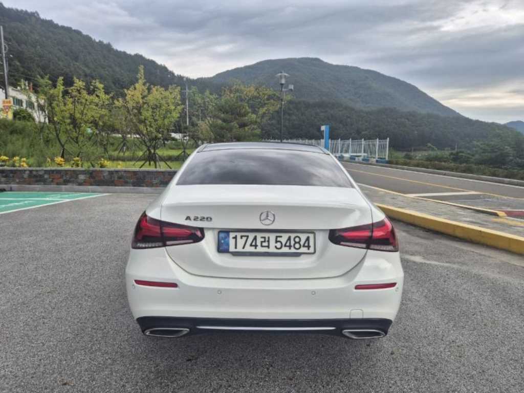 Mercedes Benz A Class - Vista 4