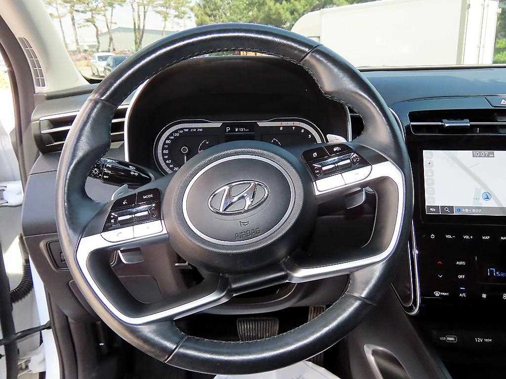 HYUNDAI Tucson - Vista 8
