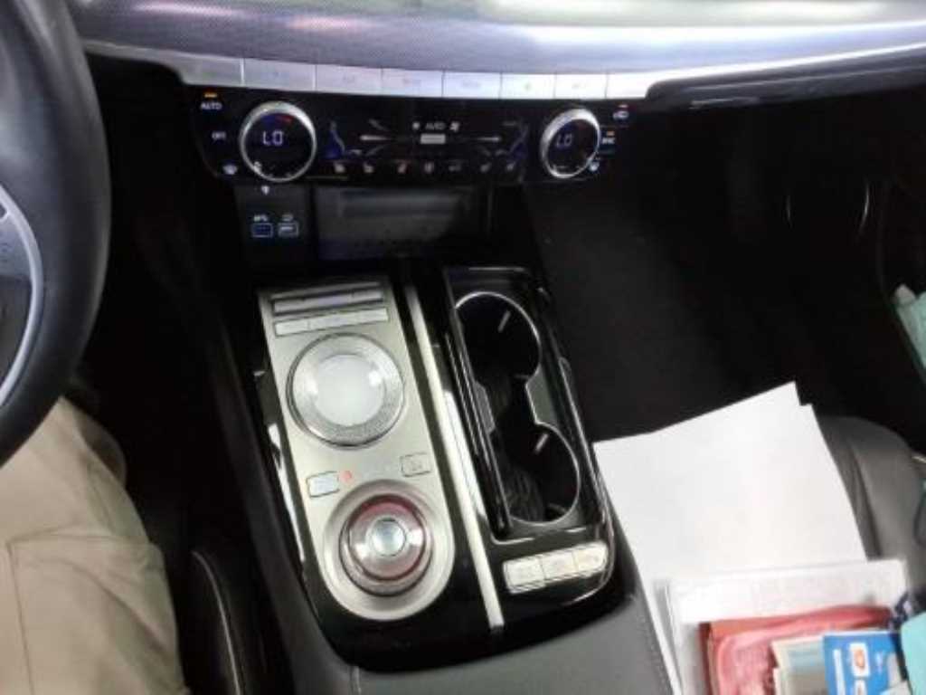 Genesis G80 - Vista 7