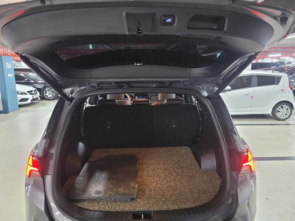 HYUNDAI Santa Fe 2021 Gris - Importación desde Corea - HF Imports Iquique - Foto 18