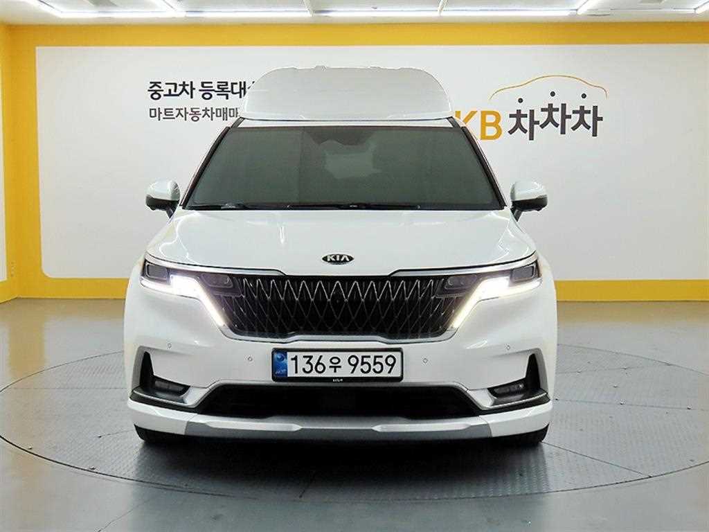 KIA Carnival - Vista 2