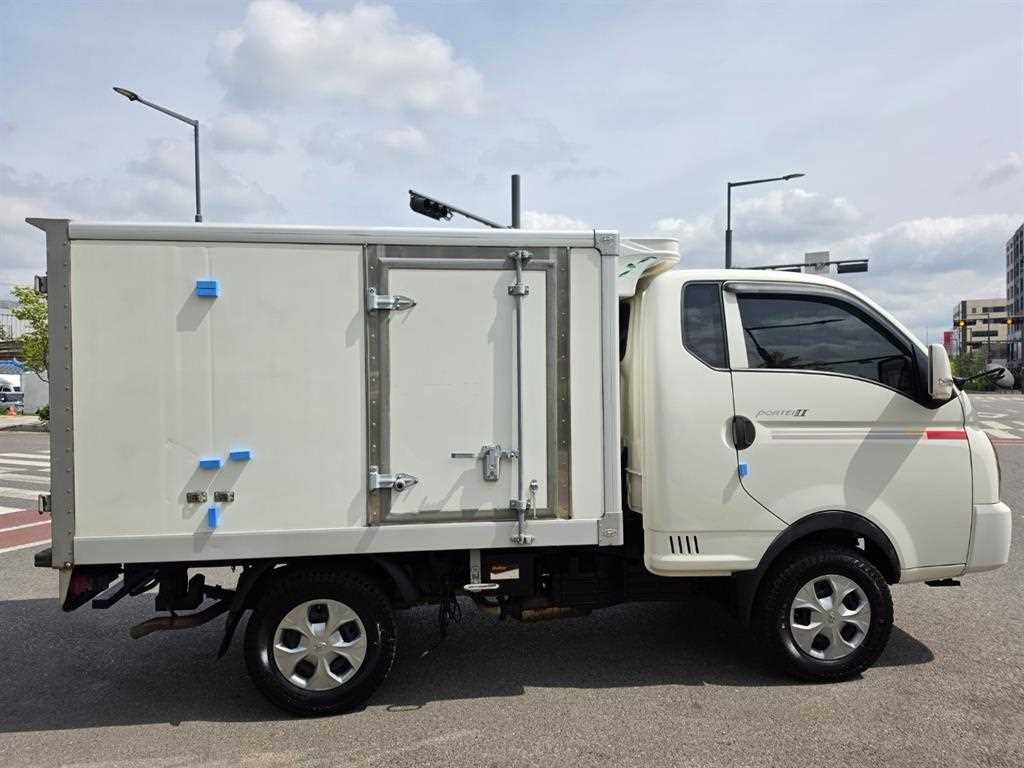 Small Truck Freezer Box(Low Deck) - Vista 5