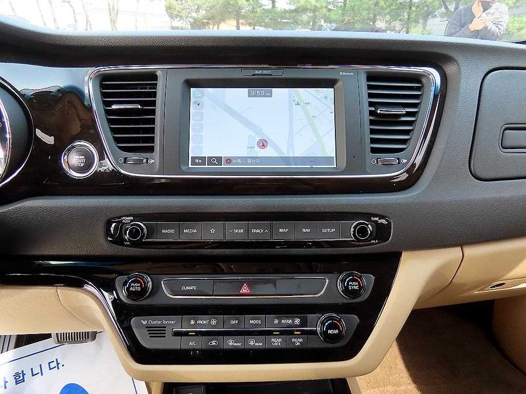 KIA Carnival 2019 Blanco - Importación desde Corea - HF Imports Iquique - Foto 13