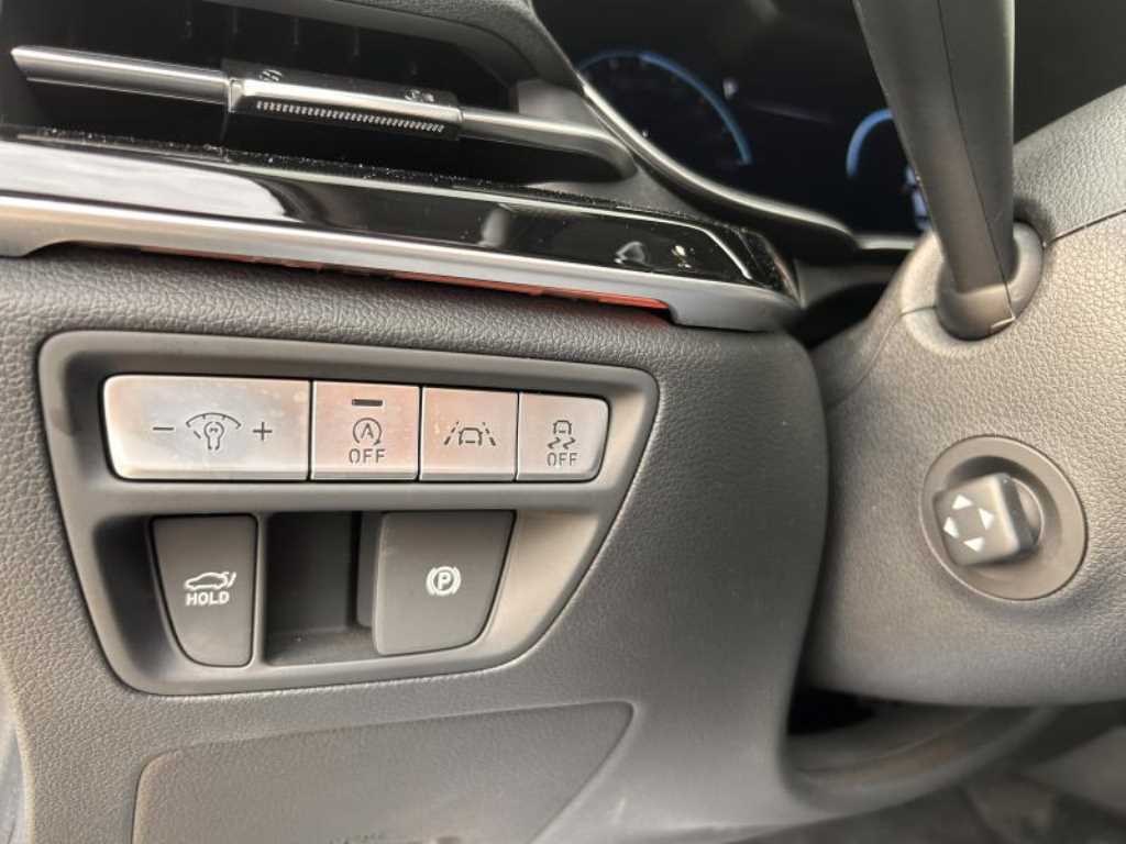 Genesis G80 - Vista 12