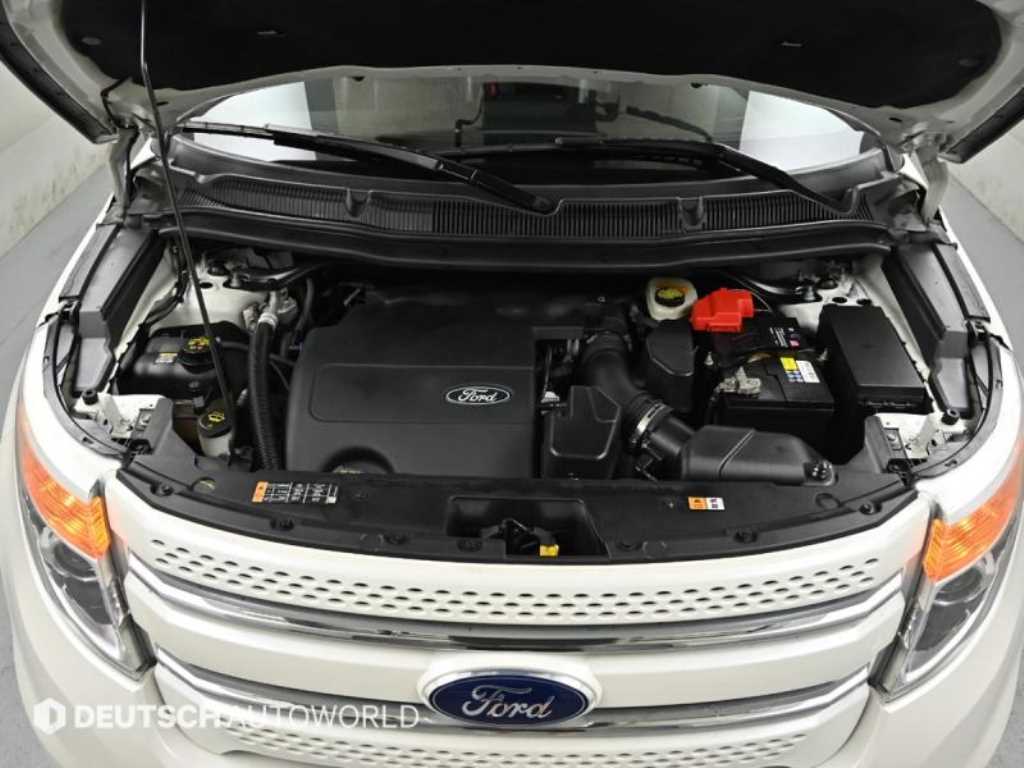 Ford Explorer - Vista 5