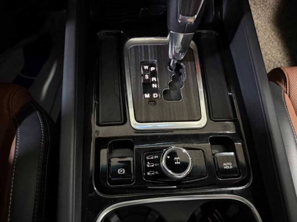 Ssangyong Rexton 2018 - Importación desde Corea - HF Imports Iquique - Foto 13