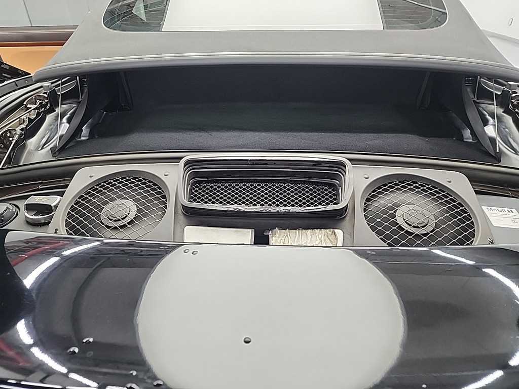 Porsche 911 - Vista 5