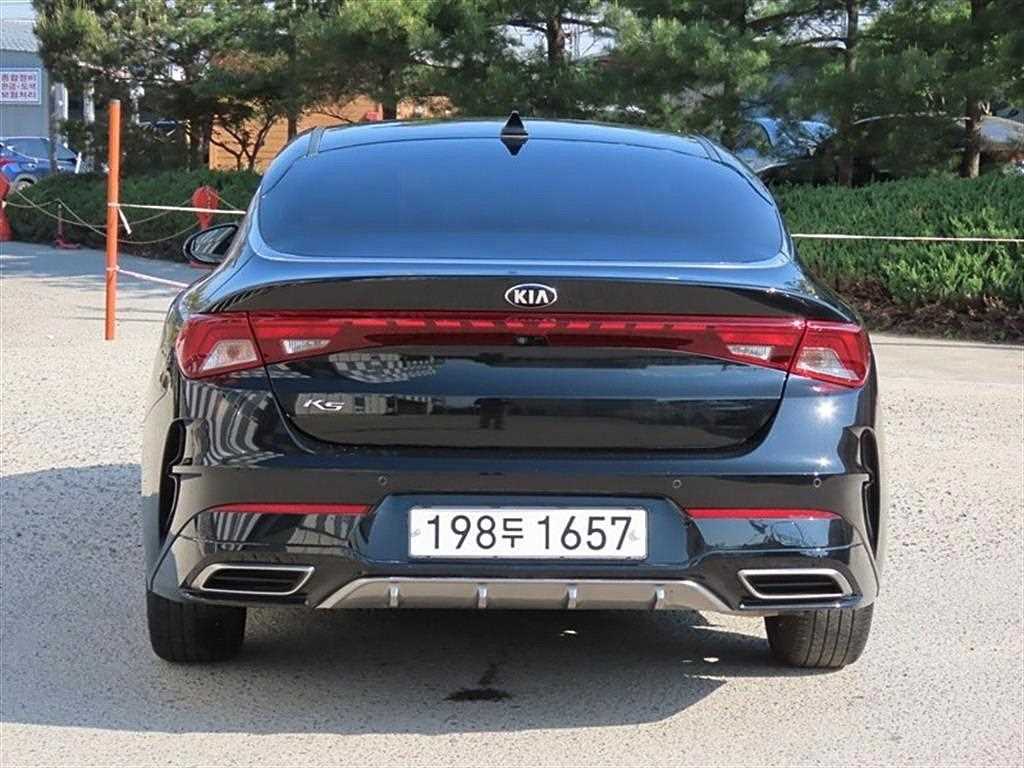 KIA K5 - Vista 4