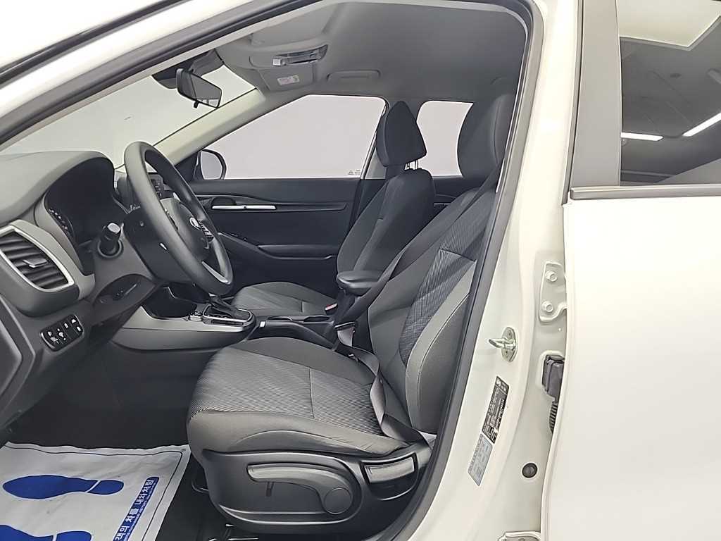 KIA Seltos - Vista 11
