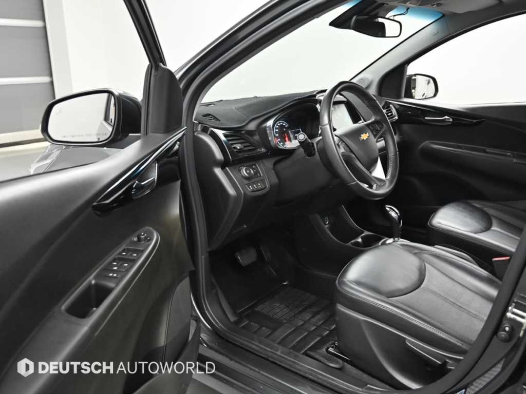 Chevrolet Spark - Vista 11