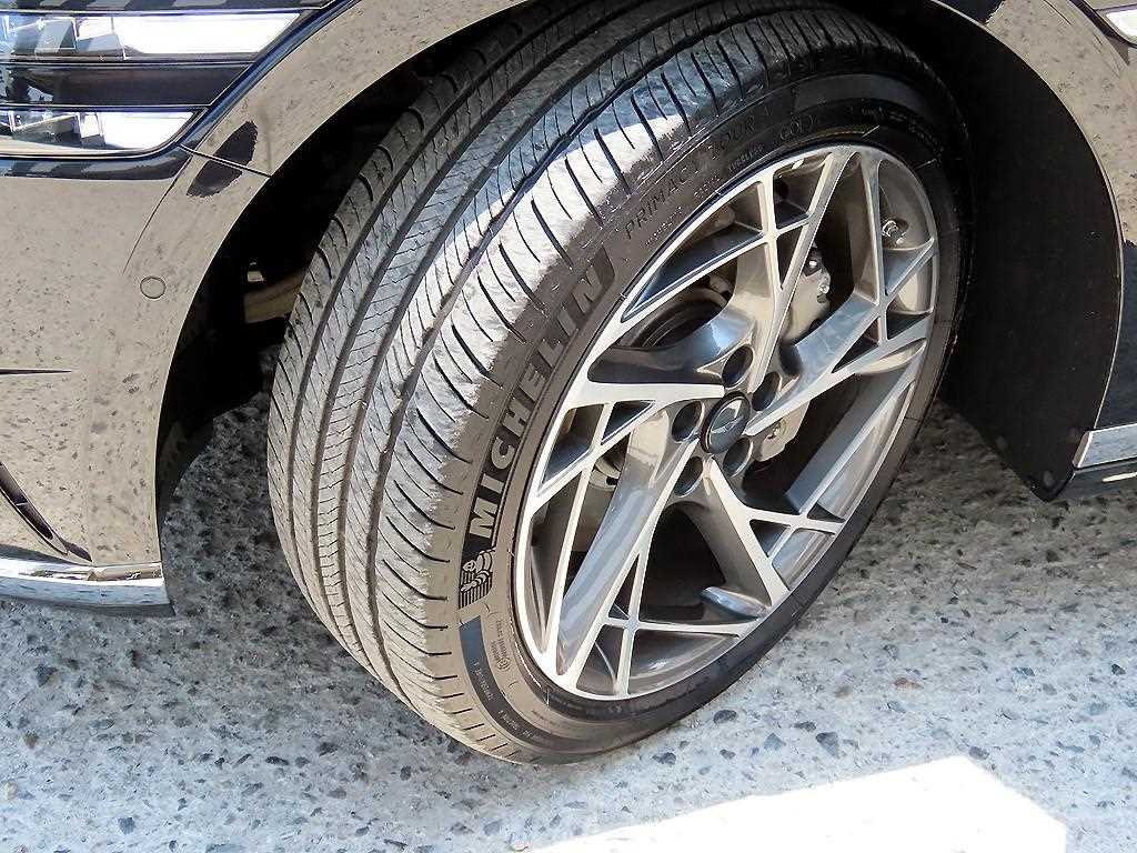Genesis G90 2026 Negro - Importación desde Corea - HF Imports Iquique - Foto 20