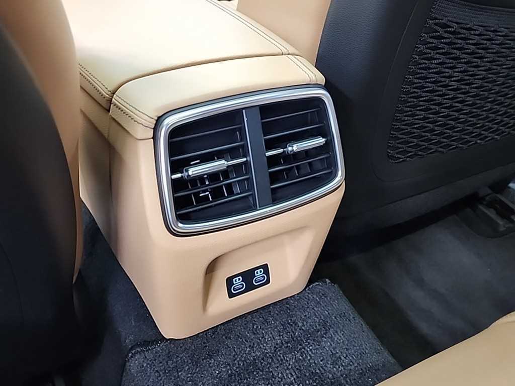 Genesis G70 2024 Gris - Importación desde Corea - HF Imports Iquique - Foto 14